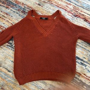 Paper Heart rust colored sweater v neck with bell bottom sleeves size M